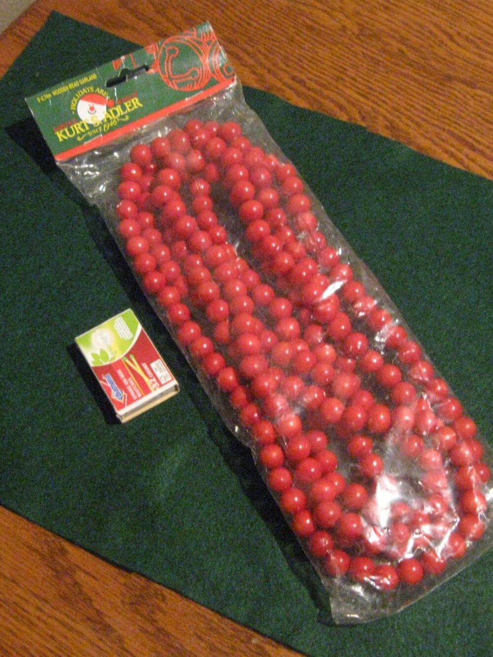 Kurt Adler Santa's World Wooden Bead Cranberry Garland 9' Ft